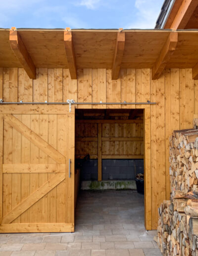 Schreinerei Neuburg | Holzwerk Neuburg – Gartenhäuschen, Holzschuppen mit Tür